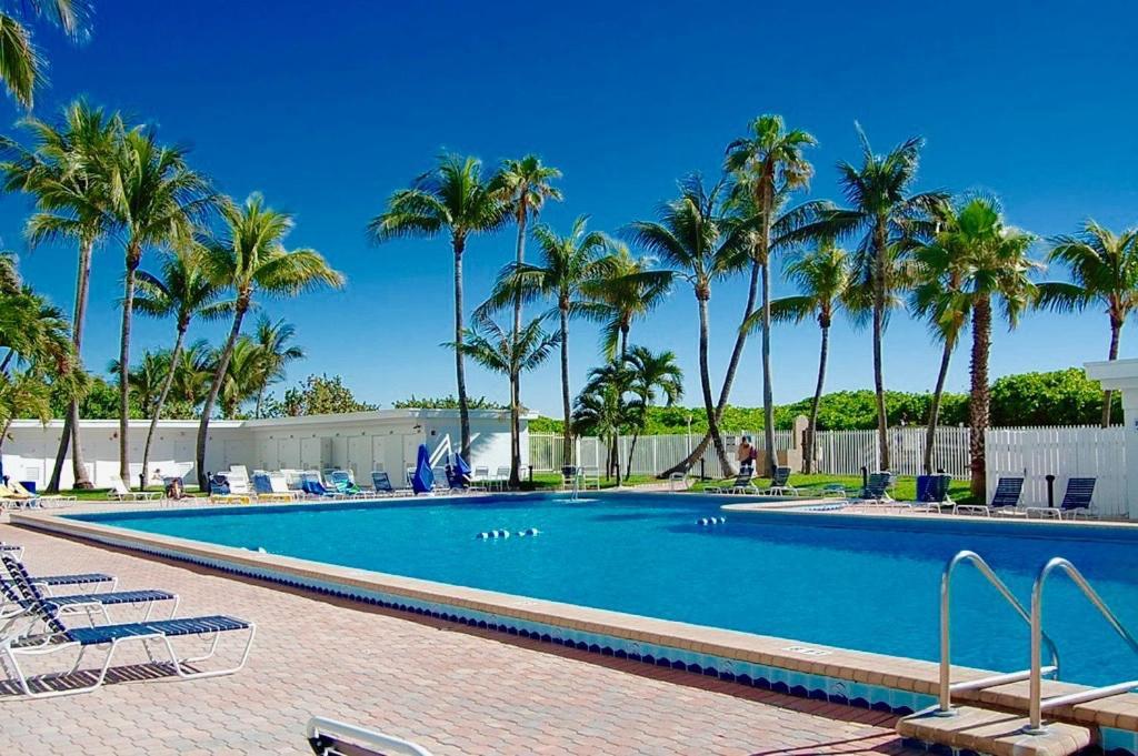 Directly On The Beach With Pool & Parking Miami Beach Exterior foto