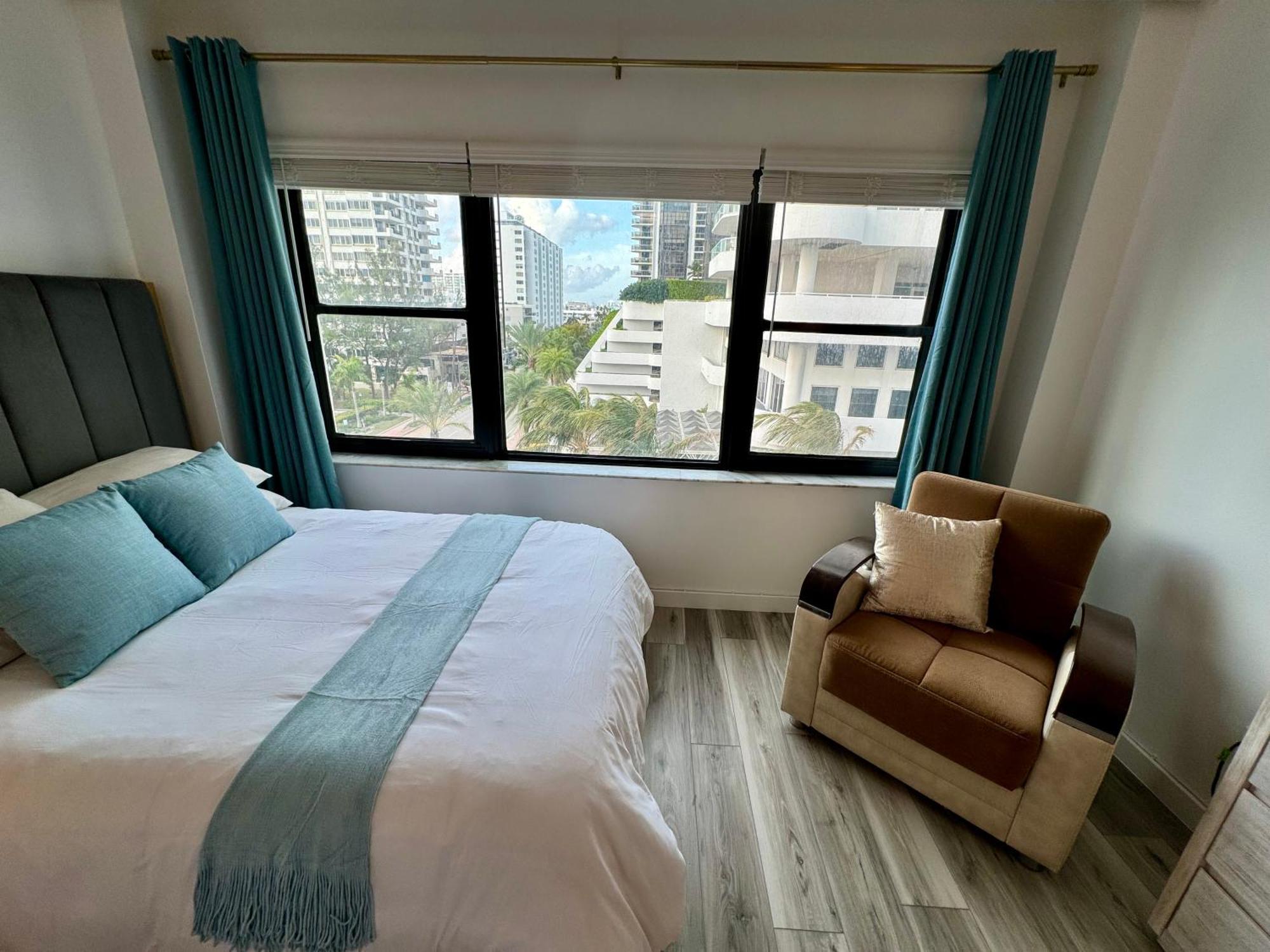 Directly On The Beach With Pool & Parking Miami Beach Exterior foto