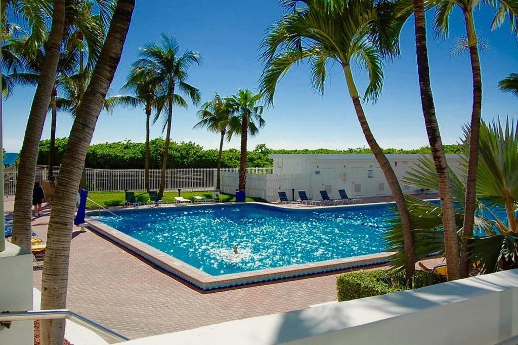 Directly On The Beach With Pool & Parking Miami Beach Exterior foto