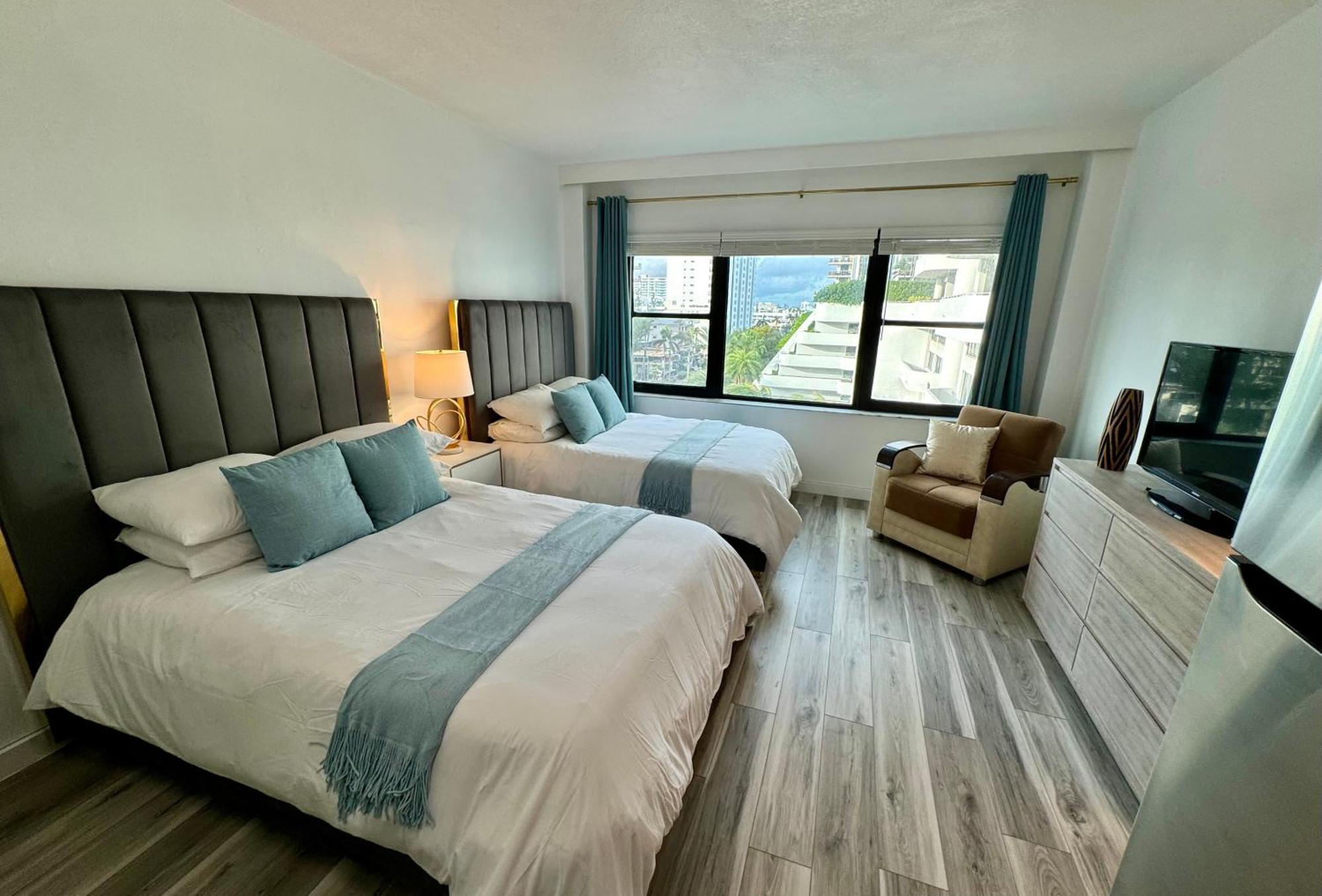 Directly On The Beach With Pool & Parking Miami Beach Exterior foto
