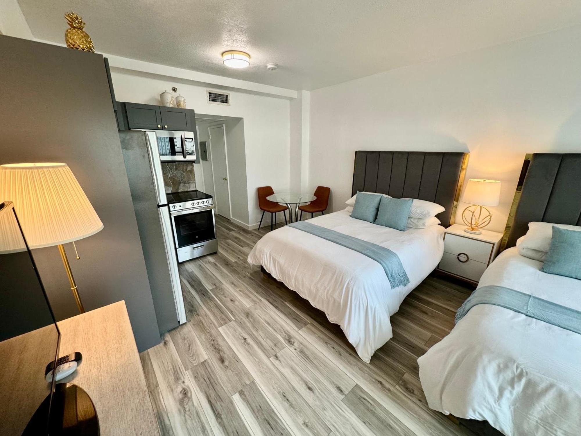 Directly On The Beach With Pool & Parking Miami Beach Exterior foto