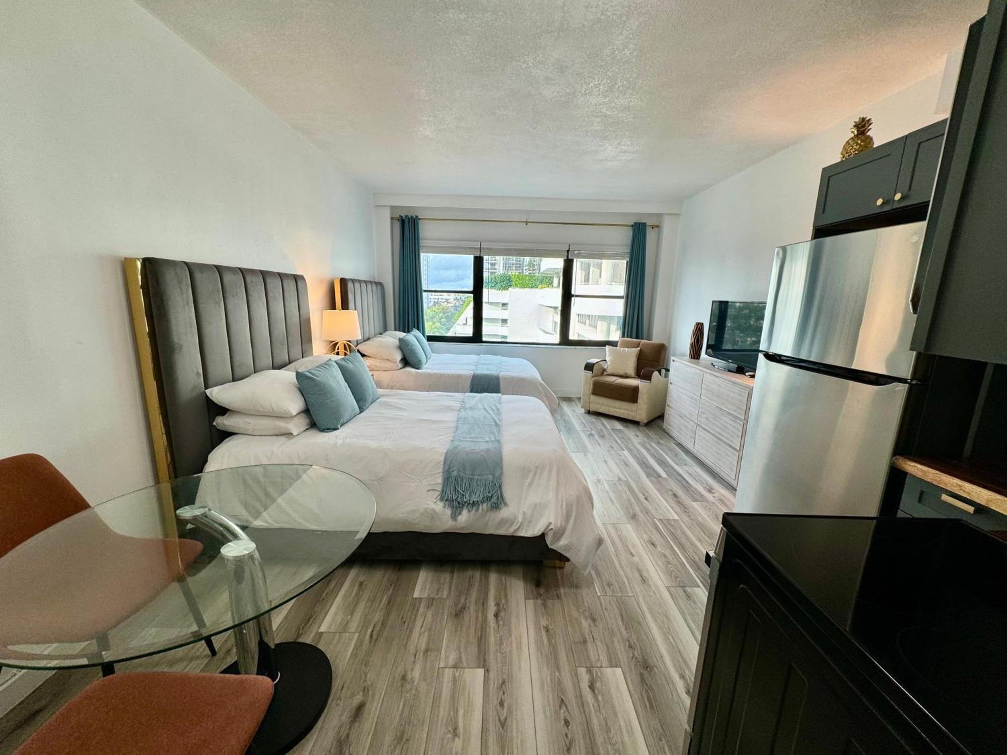 Directly On The Beach With Pool & Parking Miami Beach Exterior foto